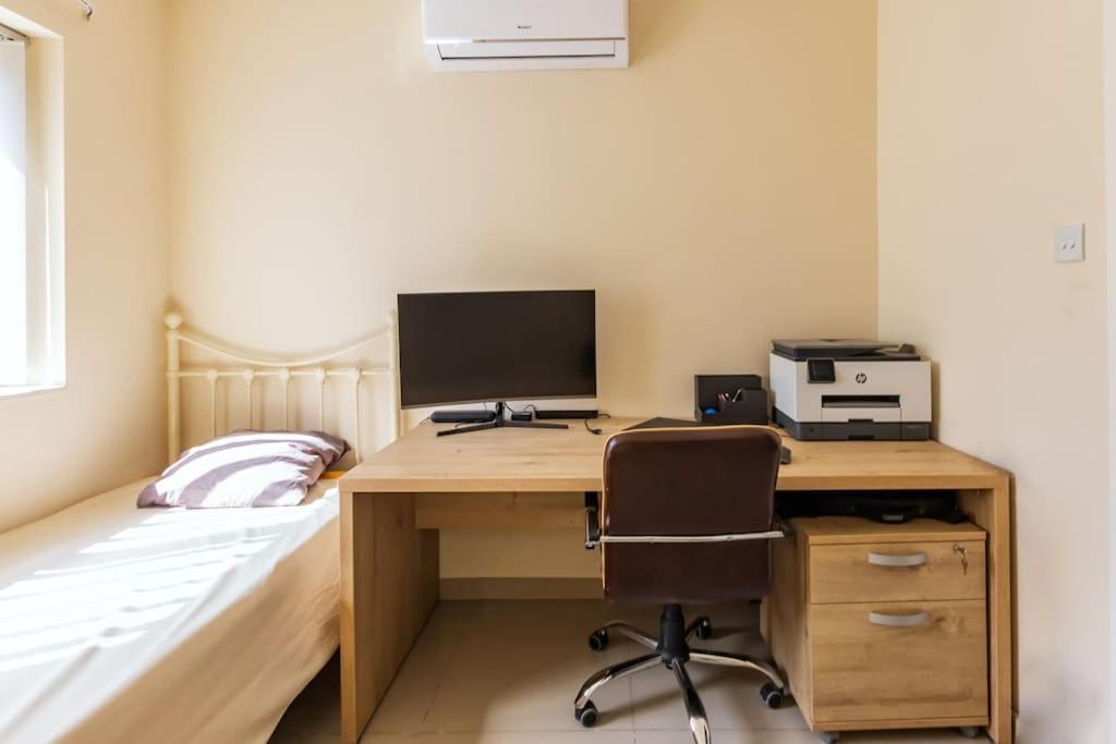 Modern 3 Bedroom Apartment Close To Paceville And Beach Is-Swieqi Exterior foto